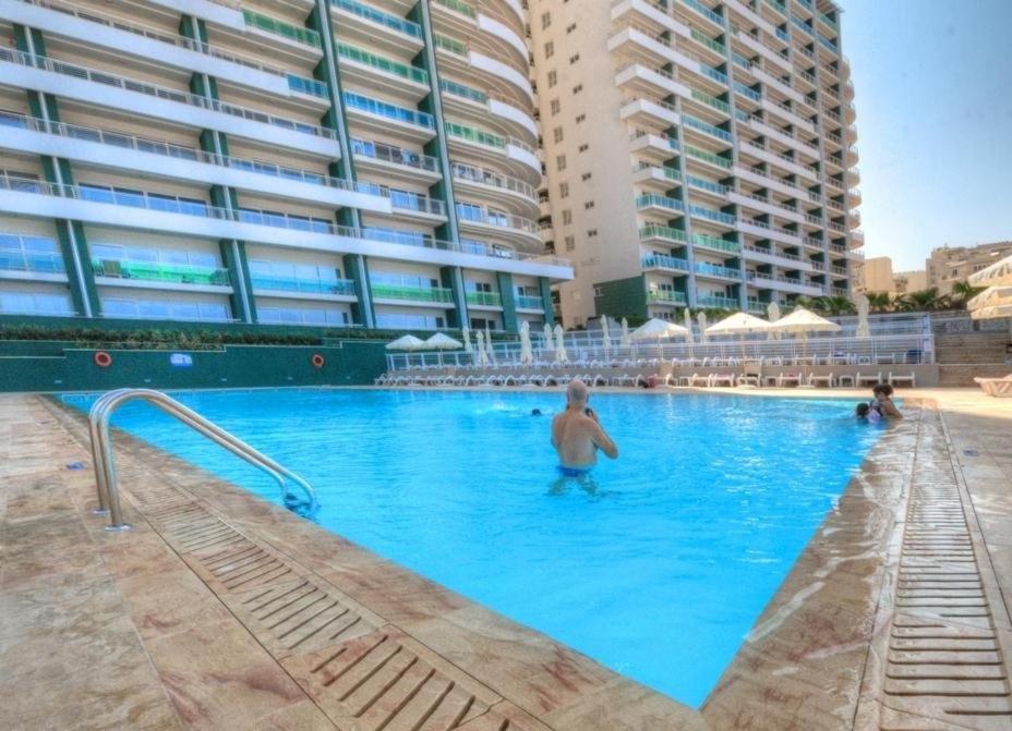Luxury Apartment Inc Pool & Views Слима Экстерьер фото